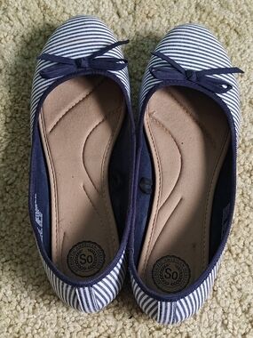 SO Navy and White Striped Ballet Flats with Bow Size 9